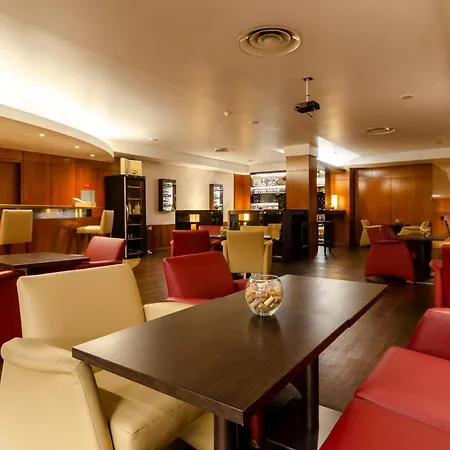 罗马酒店 酒店
