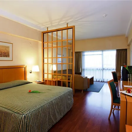 Hotel Roma 3*