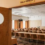 Roma Hotel 3*